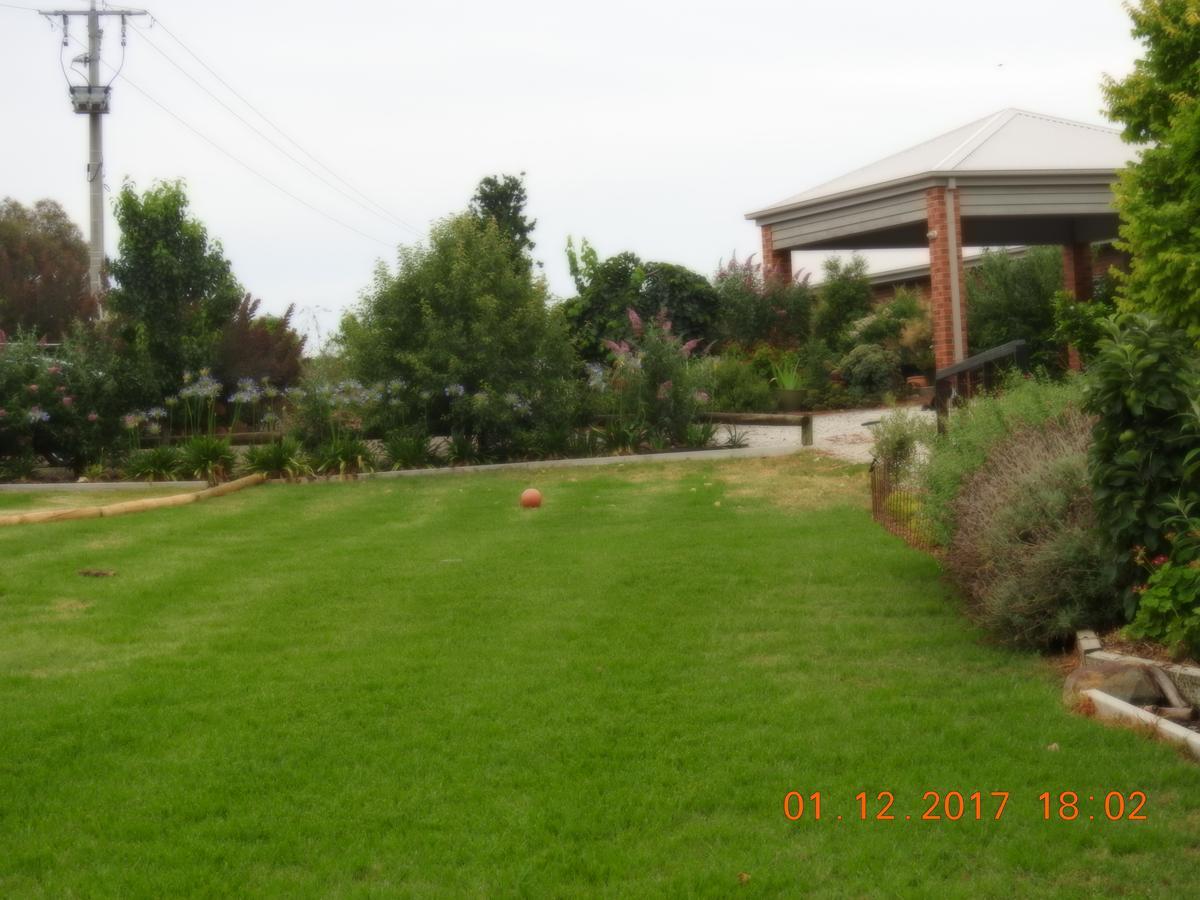 Barklysuites Apartments Rutherglen Exterior photo